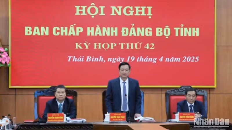 Bí thư Tỉnh ủy Thái Bình Nguyễn Khắc Thận cho biết, đây là Hội nghị hết sức dân chủ, lắng nghe, trao đổi thẳng thắn nhiều vấn đề mới, đặc biệt hệ trọng, mang tính lịch sử.