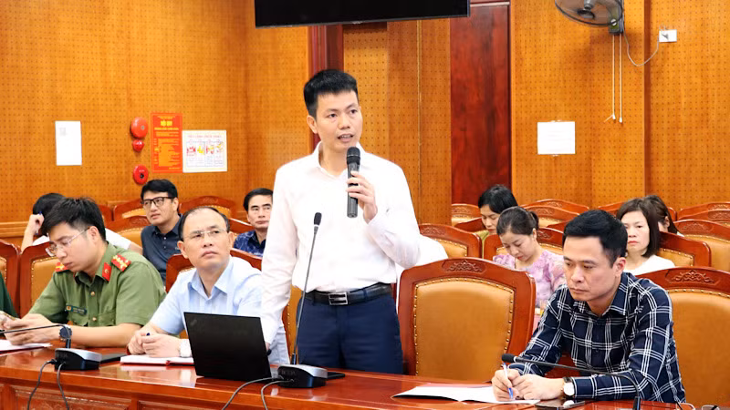 Đại diện Sở Thông tin và Truyền thông thông tin tại hội nghị.