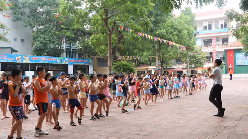 Giáo dục kỹ năng phòng chống đuối nước cho học sinh tại thành phố Bắc Ninh.