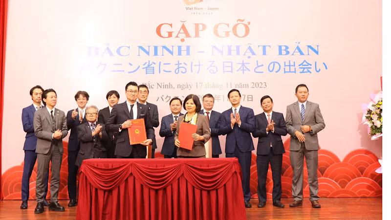 Lễ ký kết bản ghi nhớ hợp tác giữa Ủy ban nhân dân tỉnh Bắc Ninh và Tập đoàn Nihon Toyo (Nhật Bản).