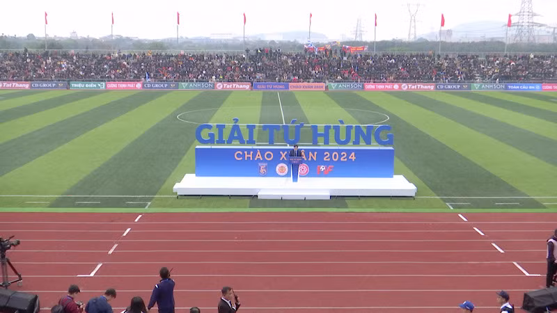 Giải bóng đá Tứ Hùng chào Xuân - Bắc Ninh 2024 chính thức khởi tranh. 