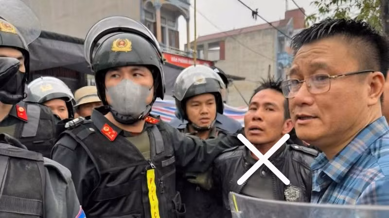 Đối tượng Phan Văn Tuấn bị lực lượng chức năng bắt giữ.