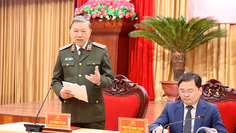 Đại tướng Tô Lâm kết luận buổi làm việc.