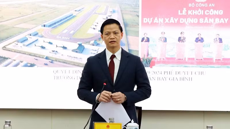 Chủ tịch Ủy ban nhân dân tỉnh Bắc Ninh Vương Quốc Tuấn kết luận hội nghị.