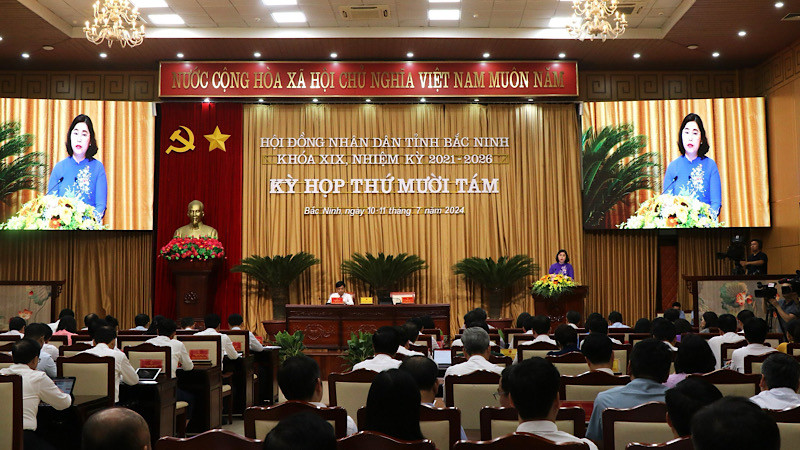 Toàn cảnh kỳ họp.