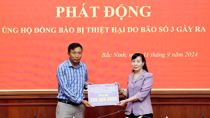 Ngay sau phát động,các cá nhân, tổ chức, doanh nghiệp đã hưởng ứng ủng hộ gần 1,4 tỷ.