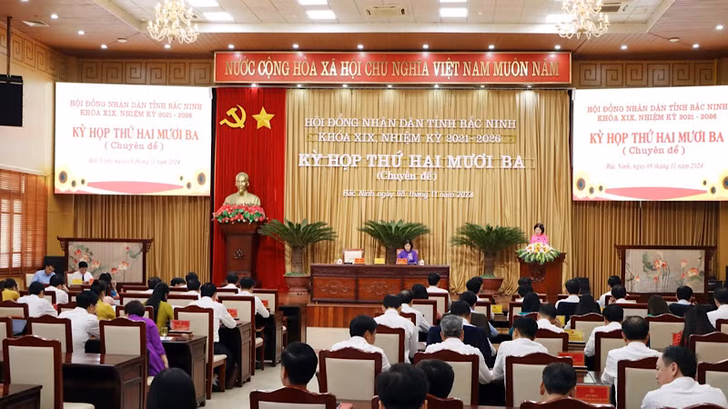 Quang cảnh kỳ họp.