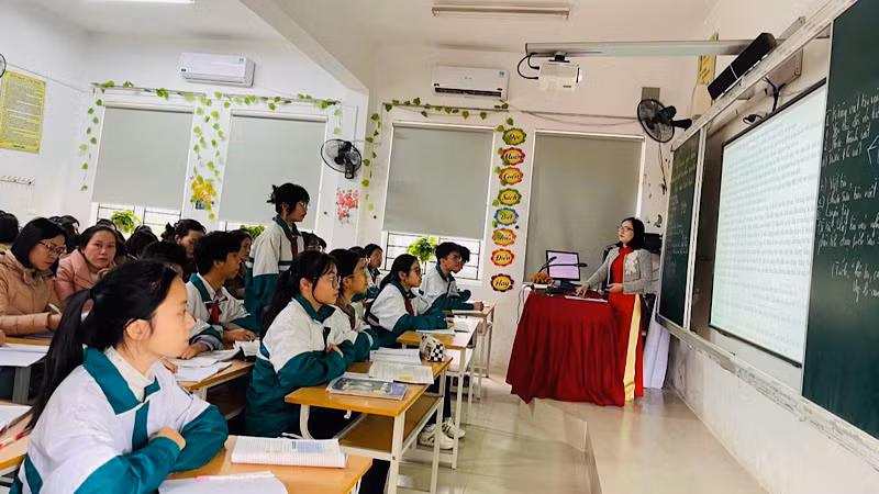 Tiết dạy ngữ văn 9 chuyên đề tại trường Trung học cơ sở Tam Sơn, thành phố Từ Sơn, Bắc Ninh.