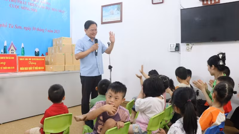 Bí thư Tỉnh ủy Bắc Ninh gửi lời chúc mừng Ngày Quốc tế Thiếu nhi tới các em nhỏ.