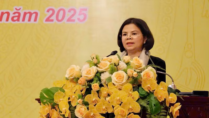 Phó Bí thư Thường trực Tỉnh ủy, Chủ tịch Hội đồng nhân dân tỉnh Bắc Ninh Nguyễn Hương Giang phát biểu.