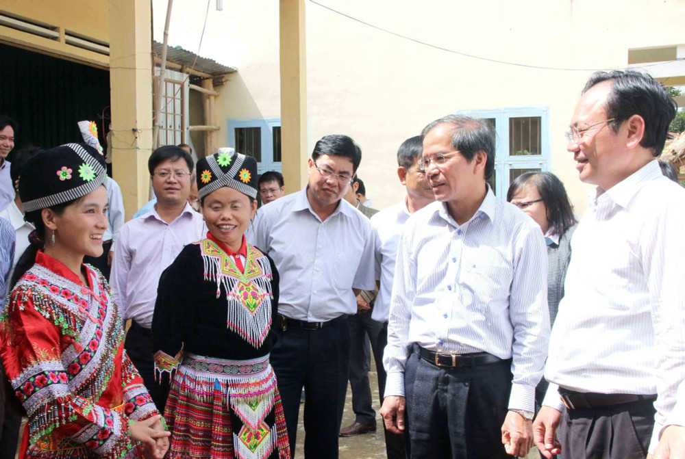 Lãnh đạo các tỉnh Tây Nguyên thường xuyên về với cơ sở, với đồng bào.