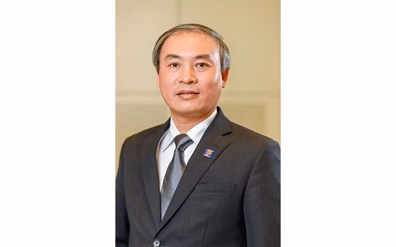 "Huy động mọi nguồn lực để bình ổn thị trường xăng dầu"