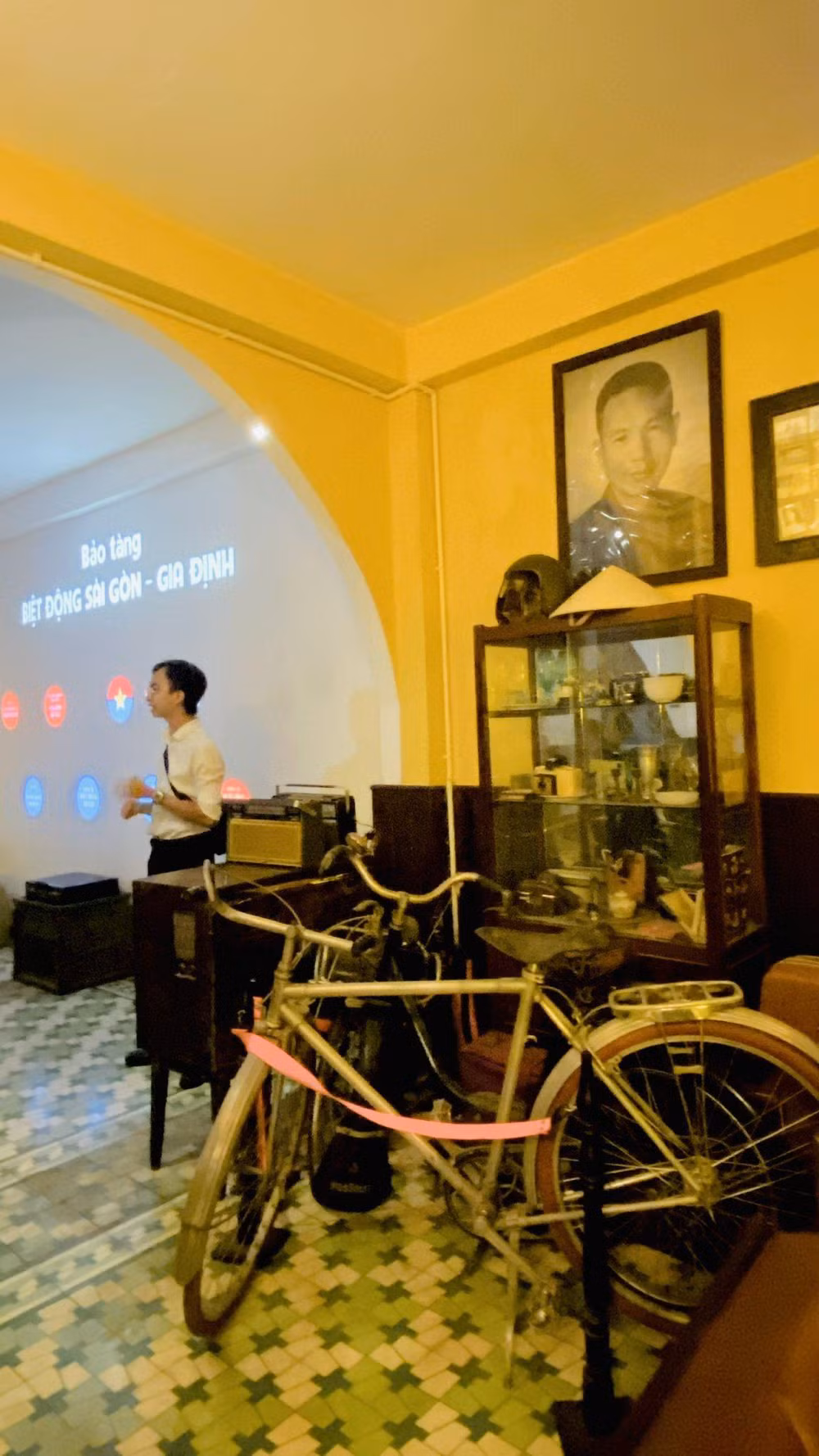 Bảo tàng Biệt động Sài Gòn - Gia Định với nhiều hình ảnh, hiện vật và câu chuyện gắn với hoạt động cách mạng.