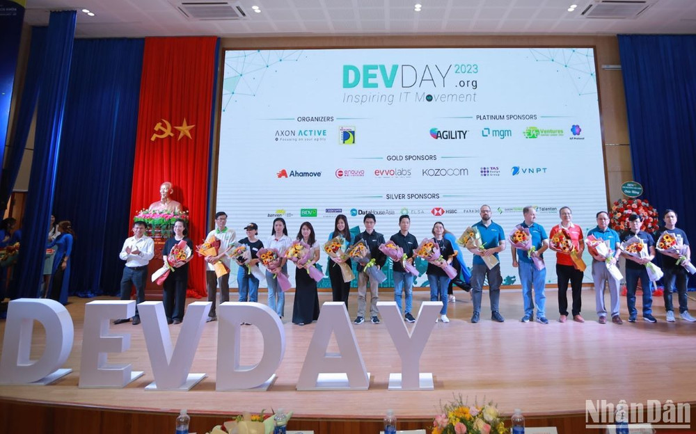 Khai mạc Devday Đà Nẵng 2023 sáng nay, 22/4 tại trường Đại học Bách Khoa-Đại học Đà Nẵng.