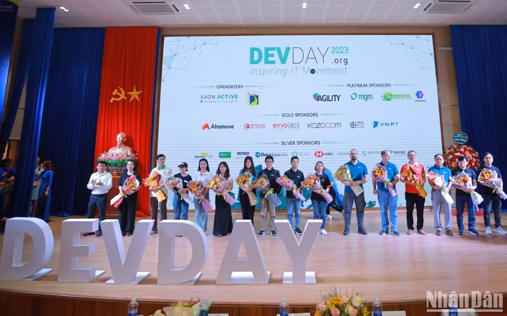 Khai mạc Devday Đà Nẵng 2023 sáng nay, 22/4 tại trường Đại học Bách Khoa-Đại học Đà Nẵng.
