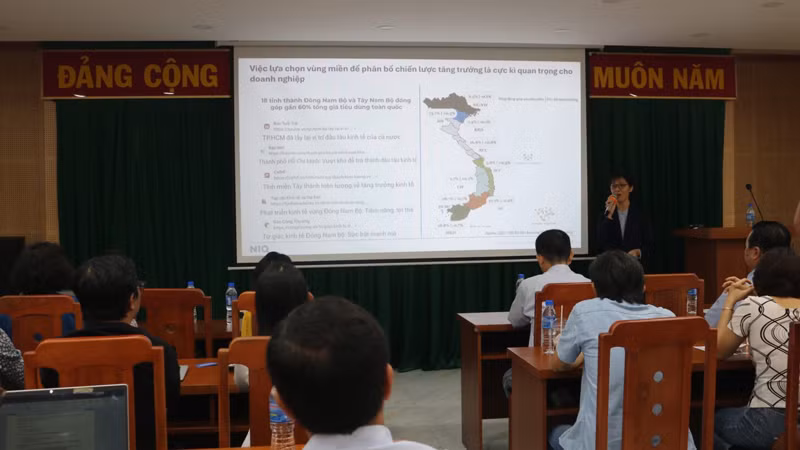 Quang cảnh hội thảo. Quang cảnh hội thảo.