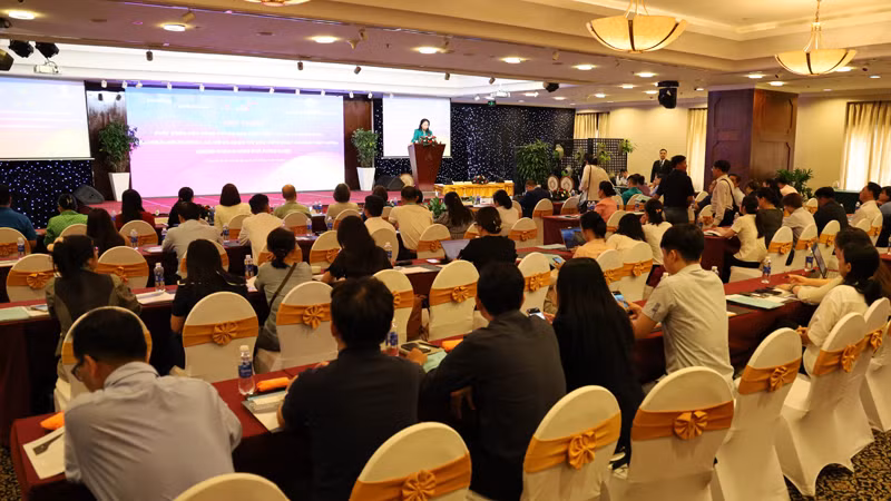 Quang cảnh hội thảo.