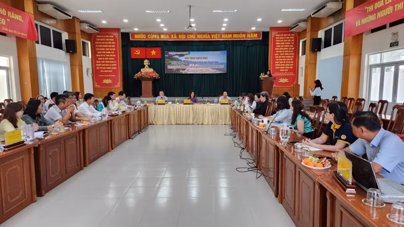 Quang cảnh Hội thảo khoa học.