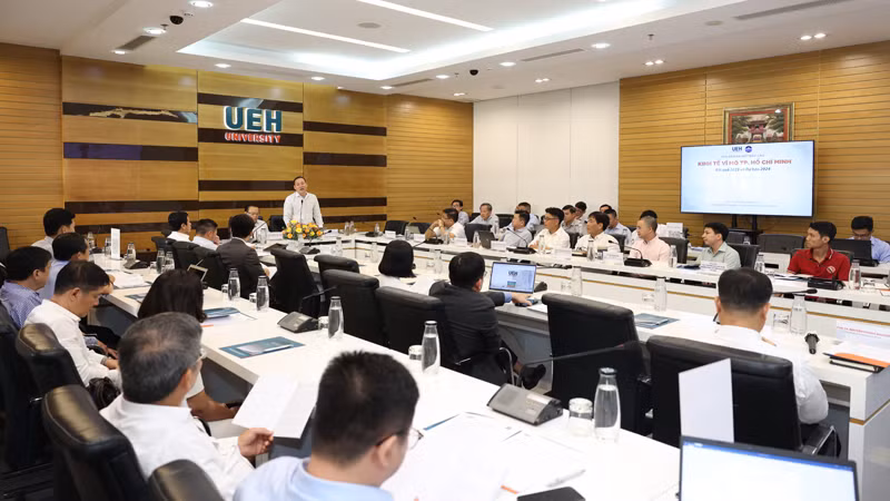 Quang cảnh tọa đàm.