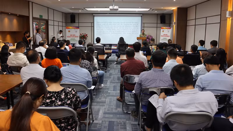 Quang cảnh hội thảo “Triển vọng xúc tiến thương mại Indonesia-Việt Nam năm 2024”.