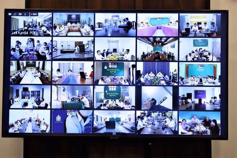 Lễ bàn giao 26 cầu truyền hình cho Bộ Giáo dục, Thanh niên và Thể thao Campuchia.