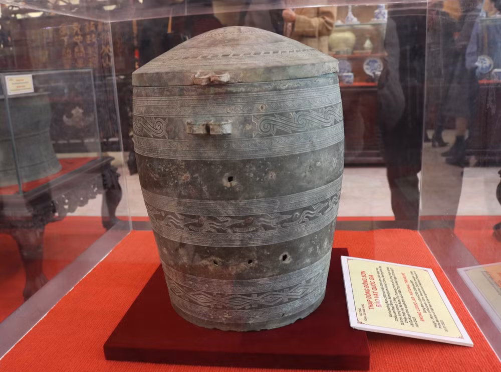 Bảo vật quốc gia thạp đồng văn hóa Đông Sơn.