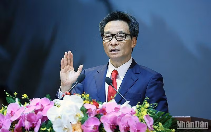 Phó Thủ tướng Vũ Đức Đam phát biểu ý kiến tại Đại hội.