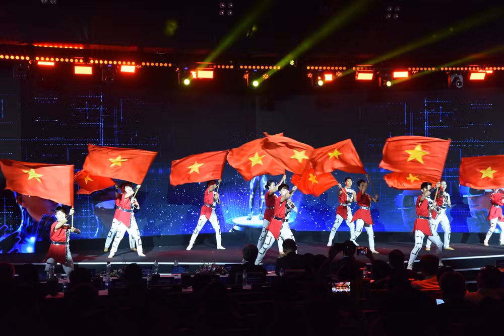 Một tiết mục biểu diễn nghệ thuật tại sự kiện.