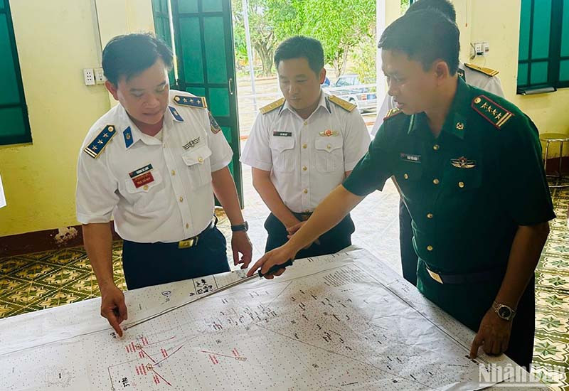 Lực lượng tham gia tìm kiếm cứu nạn trên biển mở rộng khu vực tìm kiếm người mất tích.