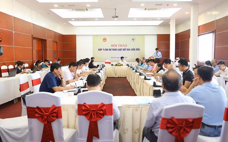  Quang cảnh buổi hội thảo.