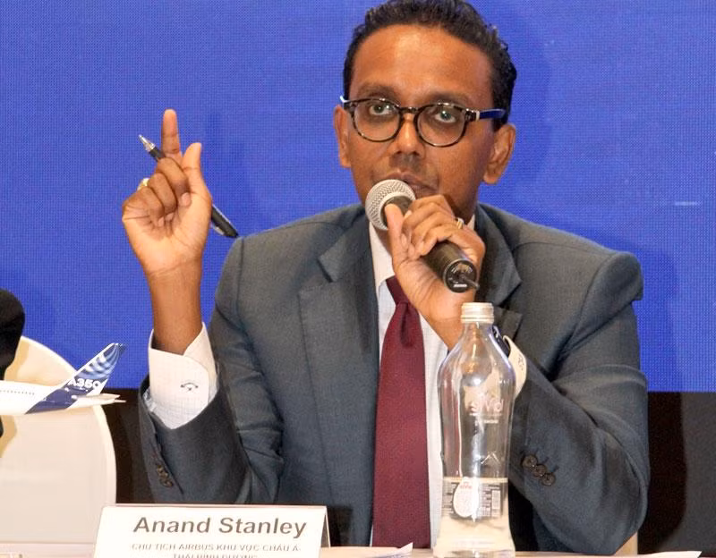 Ông Anand Stanley, Chủ tịch Tập đoàn Airbus khu vực châu Á-Thái Bình Dương phát biểu tại diễn đàn.