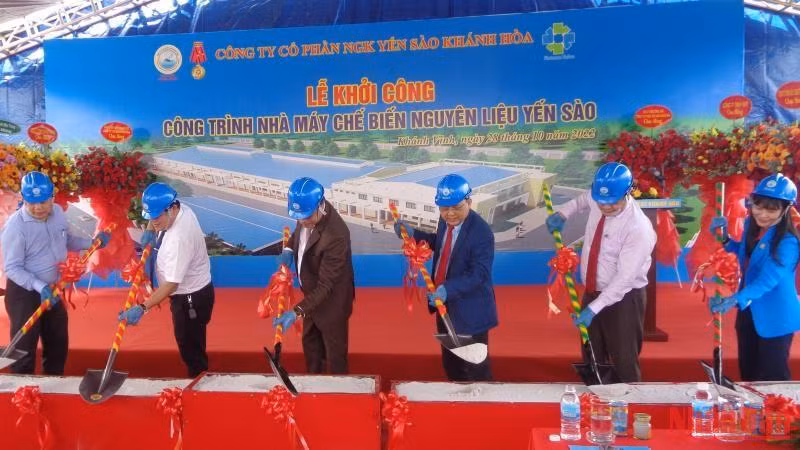 Khởi công xây dựng Nhà máy chế biến nguyên liệu Yến sào. (Ảnh: PHONG NGUYÊN)