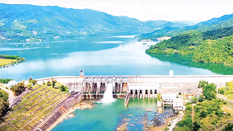 Hồ Định Bình được xây dựng trên sông Kôn tại xã Vĩnh Hảo, huyện Vĩnh Thạnh (Bình Định). (Nguồn: Công ty TNHH MTV Khai thác Thủy lợi miền Nam)