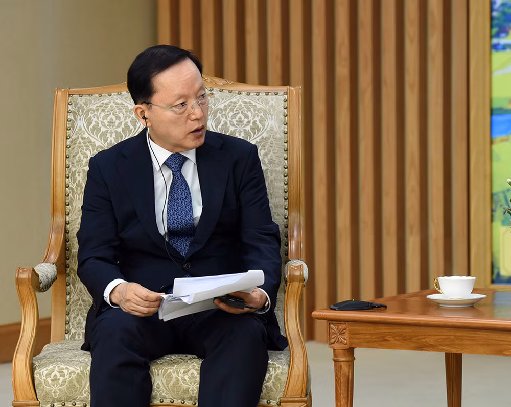 Tại buổi tiếp ông Park Hark Kyu cảm ơn sự quan tâm, đồng hành, hỗ trợ của Chính phủ và các địa phương, đánh giá cao môi trường đầu tư, kinh doanh của Việt Nam; khẳng định Samsung cam kết sẽ tiếp tục đồng hành, đóng góp tích cực vào quá trình phát triển kinh tế-xã hội của Việt Nam. Samsung xác định Việt Nam không chỉ là địa điểm sản xuất toàn cầu mà còn hướng tới mục tiêu đưa Việt Nam trở thành “trung tâm của các trung tâm” nghiên cứu và phát triển trên toàn cầu của Tập đoàn.