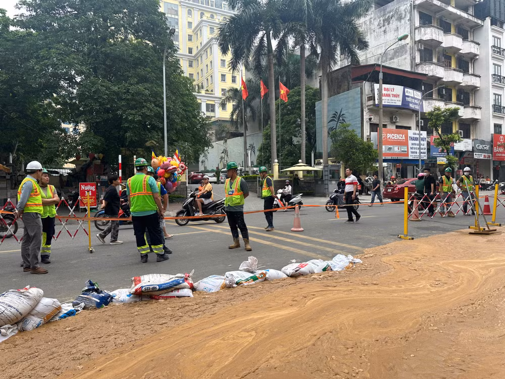 Các công nhân của MRB có mặt tại điểm phát sinh sự cố.