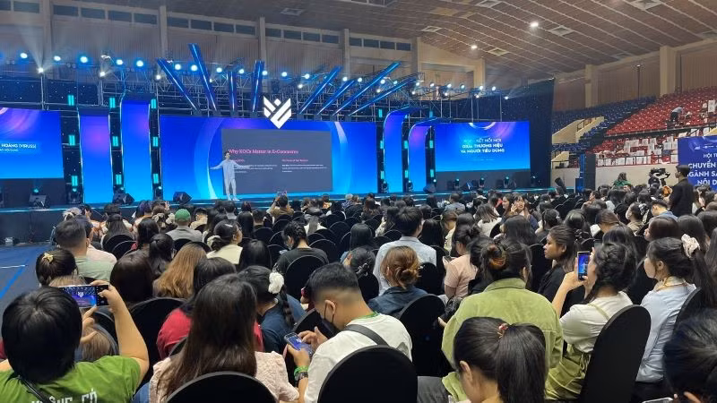 Quang cảnh hội thảo “Sáng tạo nội dung và quảng bá thương hiệu-Từ cộng tác đến cộng hưởng”.