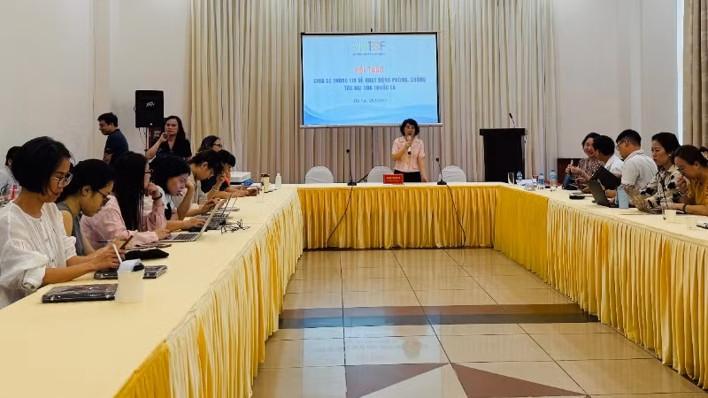 Quang cảnh hội thảo chia sẻ thông tin về hoạt động phòng, chống tác hại của thuốc lá.