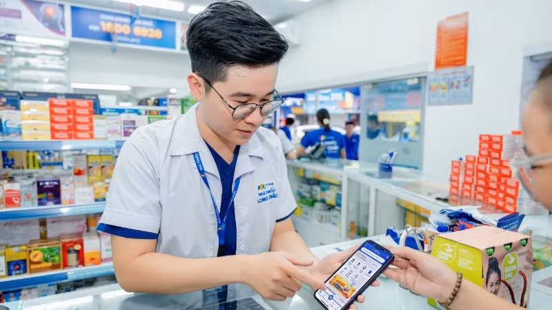 Hướng dẫn khách hàng mua sản phẩm trên ứng dụng Nhà thuốc Long Châu.