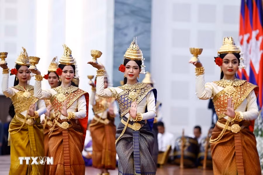 Tiết mục văn nghệ chào mừng Hội nghị ICAPP. Tiết mục văn nghệ chào mừng Hội nghị ICAPP.