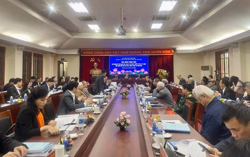 Toàn cảnh buổi tọa đàm. (Ảnh: TRANG ANH)