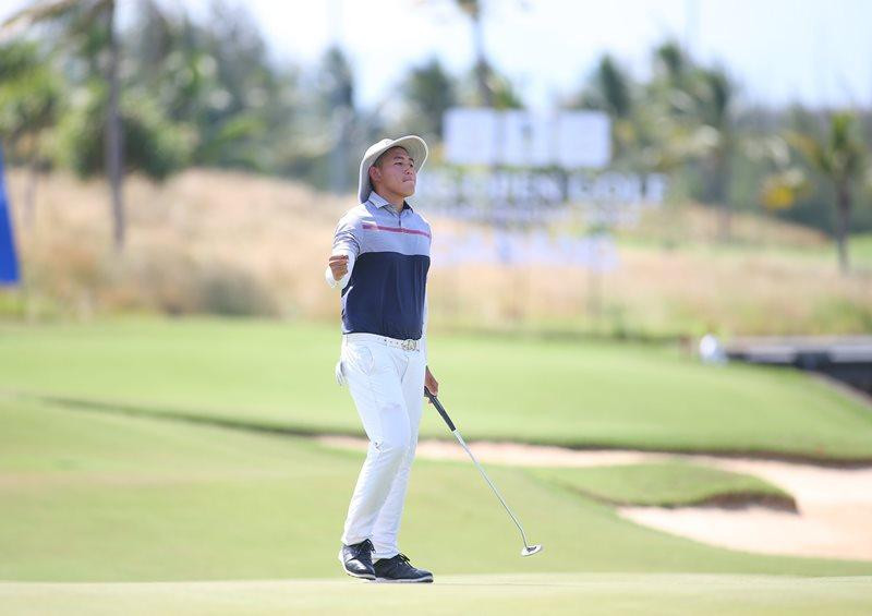 Golf thủ Guxin Chen đã thi đấu xuất sắc qua 54 hố của Nicklaus Course và giành chiến thắng Giải Golf Phát triển châu Á.