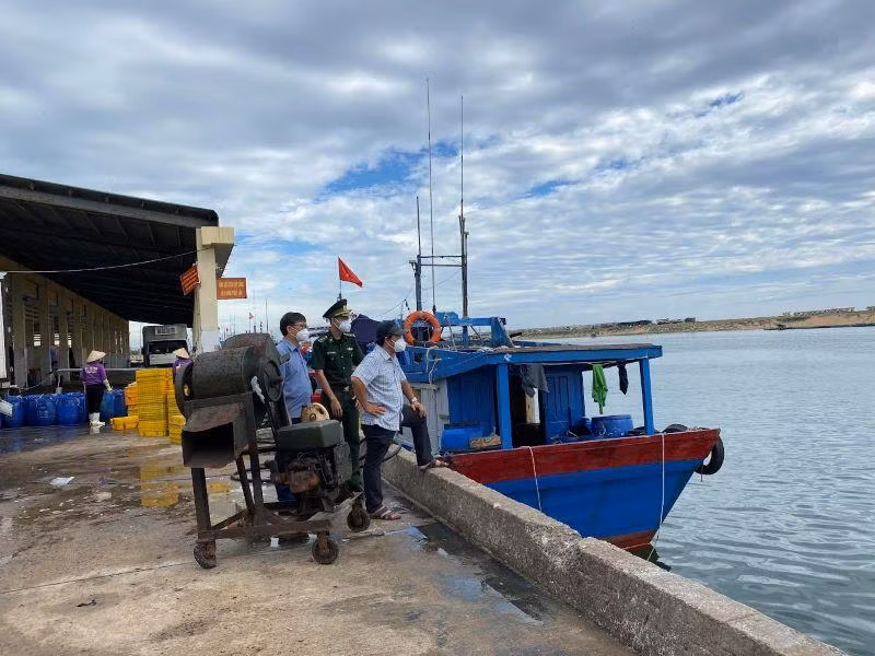 Cảng cá Phú Lạc nơi tàu cá xuất bến ra cửa Đà Nông, thị xã Đông Hòa gặp nạn.