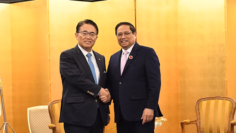 Thủ tướng Phạm Minh Chính và Thống đốc tỉnh Aichi Hideaki Omura.