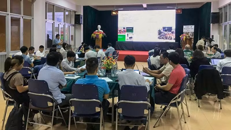 Toàn cảnh hội thảo. Toàn cảnh hội thảo.