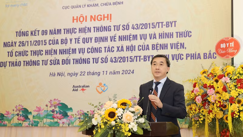 Thứ trưởng Trần Văn Thuấn phát biểu tại hội nghị Thứ trưởng Trần Văn Thuấn phát biểu tại hội nghị