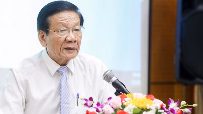 Tiến sĩ Nguyễn Anh Tuấn, Tổng biên tập Tạp chí Nhà đầu tư phát biểu tại buổi lễ ra mắt cuốn sách.