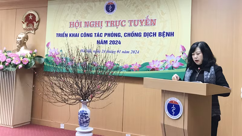 Bộ trưởng Y tế Đào Hồng Lan phát biểu ý kiến tại Hội nghị.