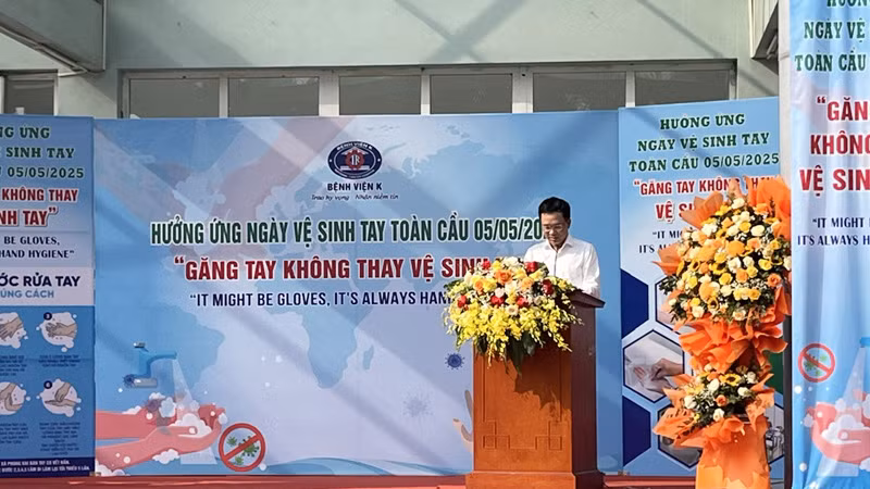 Lãnh đạo Bệnh viện K phát biểu tại Lễ phát động.