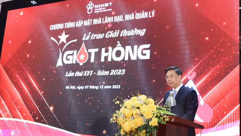 Phó Giáo sư, Tiến sĩ Nguyễn Hà Thanh, Viện trưởng Viện Huyết học-Truyền máu Trung ương phát biểu tại Chương trình.