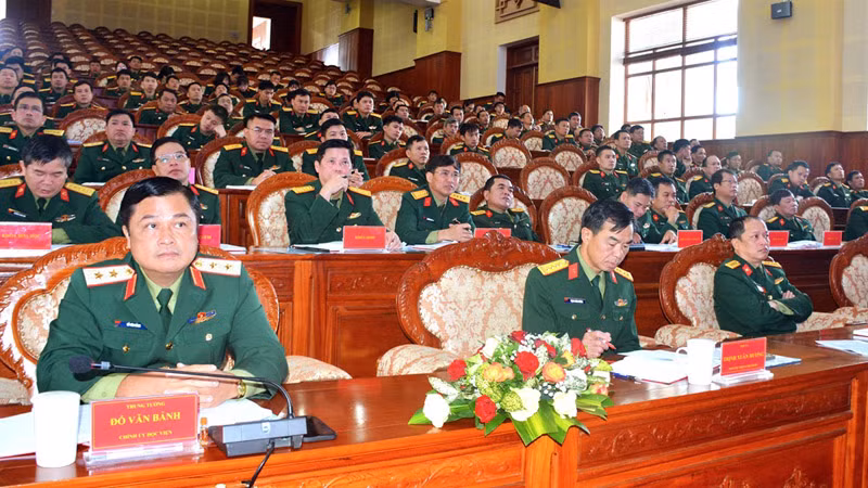 Đại biểu tham dự hội nghị.